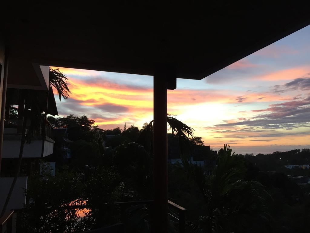 Villa Malisa Pantai Kamala Bagian luar foto